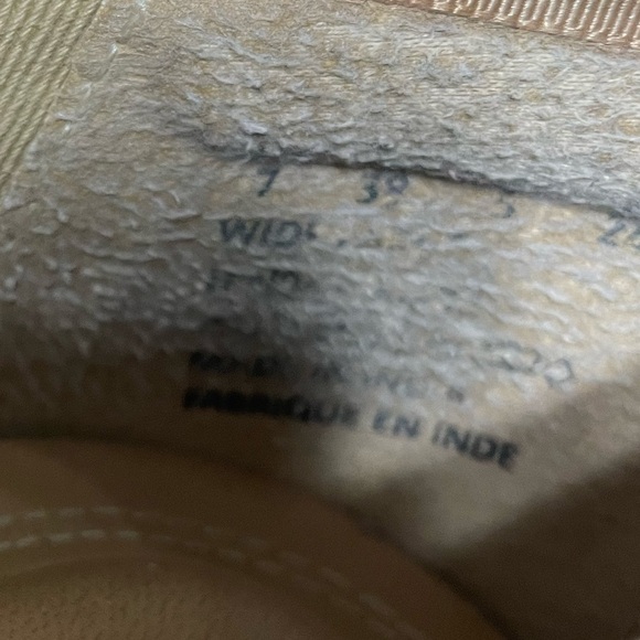 Hush Puppies Women's Sadie Tassel Slipon Loafer Flat, Size 7 - Picture 7 of 8